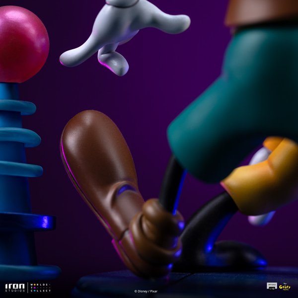 Goofy and Max-614edafa-a260-42f3-a39d-e13c3e70d941 7